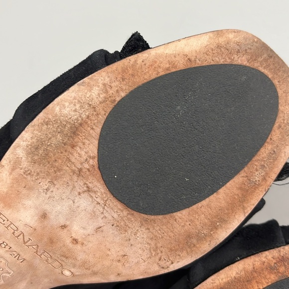 Anthropologie Bernardo Fae Black Suede Fringe Sandals size 8.5 - Picture 11 of 11